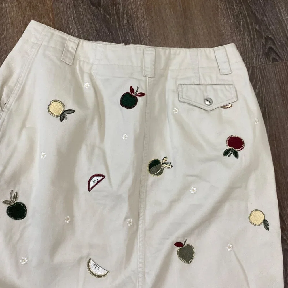 Christopher & Banks 90s Beige Cotton Embroidered Fruit A-Line Skirt Size 10 - Picture 4 of 6